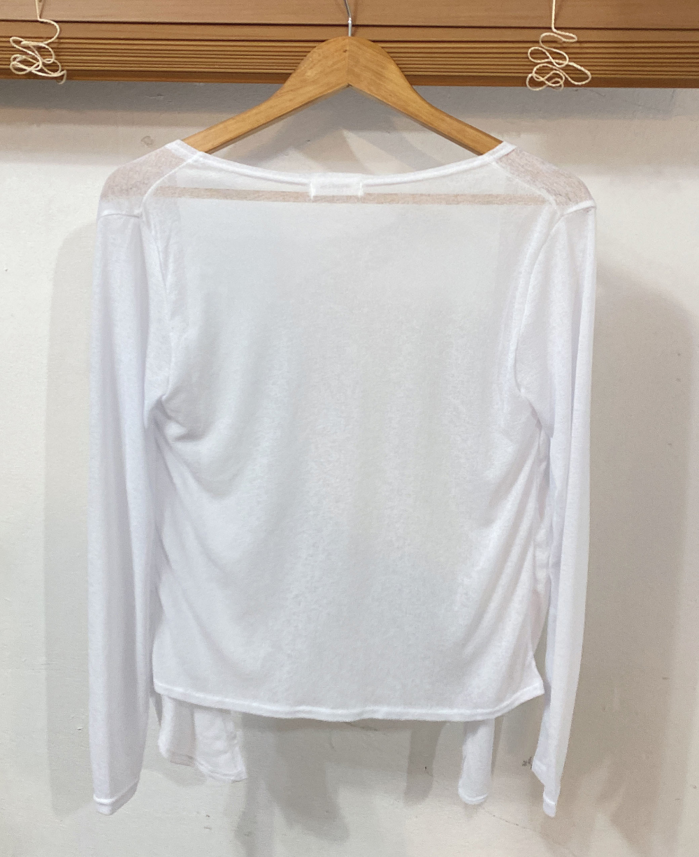 开襟衫 white 彩色图像-S1L16