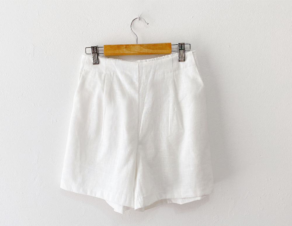 短裤 white 彩色图像-S1L2