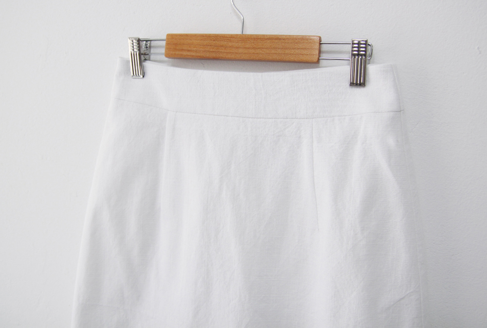 短裙 white 彩色图像-S1L22